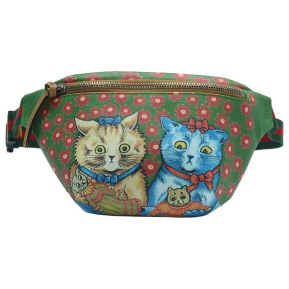 Gucci Handbags - GUCCI Green Canvas Belt Bag 674-061925